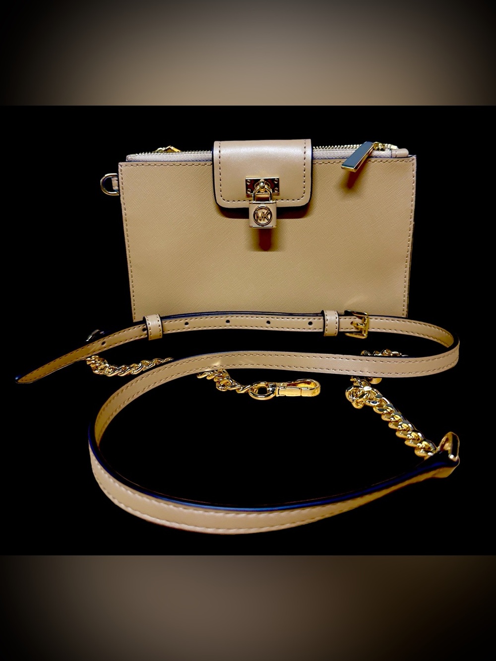MICHAEL Michael Kors
Ruby Small Saffiano Leather Crossbody Bag